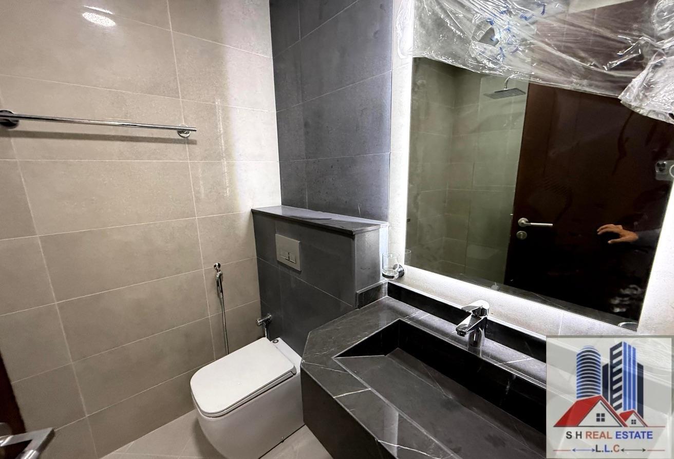 3-BR Apartment with Maids Room, only in 110k photo 9