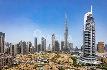 شقة - 2 غرف نوم - 2 حمامات للايجار في برج رويال - وسط مدينة دبي - دبي