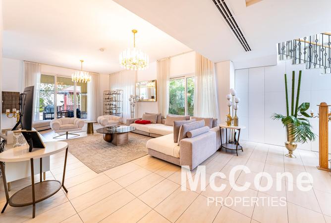 63245507 - Property Image 2