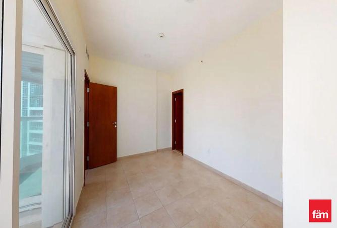 76584435 - Property Image 2