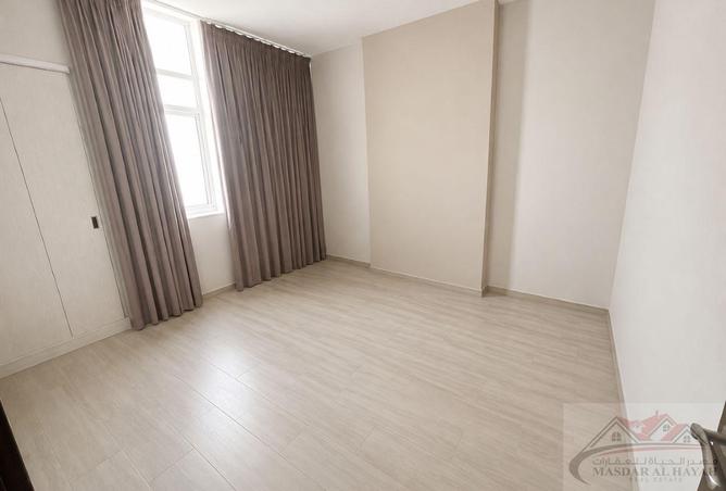 127915786 - Property Image 2