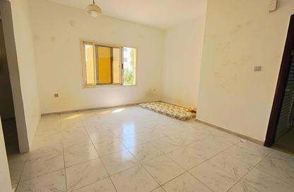 Apartment - Studio - 1 for rent in Fire Station Road - Muwaileh - Sharjah