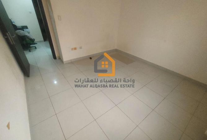 61663809 - Property Image 3