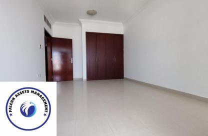 Apartment - 3 Bedrooms - 3 Bathrooms for rent in Manazil Tower 3 - Al Mamzar - Sharjah - Sharjah