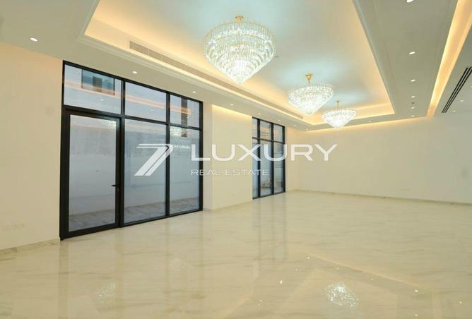 74634905 - Property Image 2