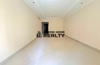 Apartment - 2 Bedrooms - 2 Bathrooms for rent in New Al Taawun Road - Al Taawun - Sharjah