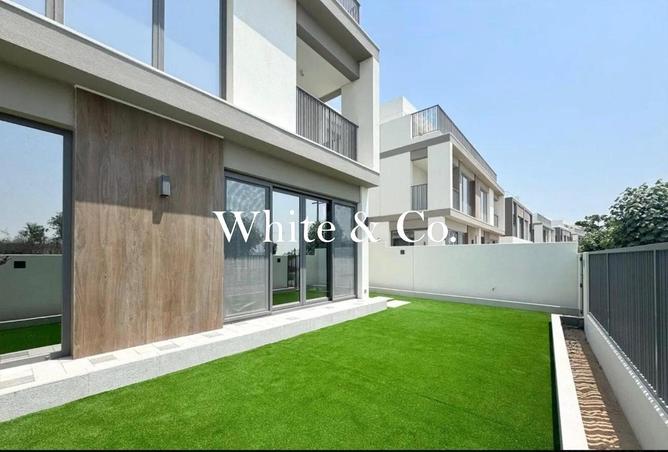 73852835 - Property Image 2