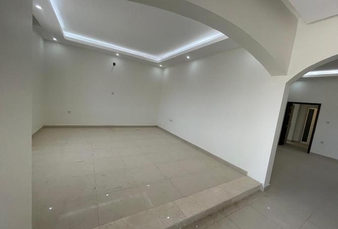 69895236 - صورة العقار 2