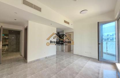 Apartment - 1 - 2 for rent in Marah Building - International City Phase 2 - Al Warsan 4 - Al Warsan - Dubai Apartment - 1 - 2 for rent in Marah Building - International City Phase 2 - Al Warsan 4 - Al Warsan - Dubai