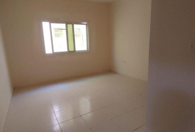 104242325 - Property Image 2