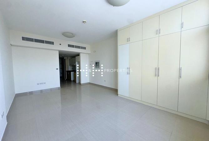 87889062 - Property Main Image