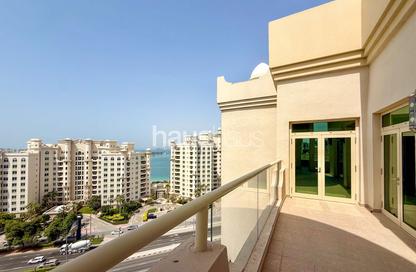 Apartment - 3 Bedrooms - 2 Bathrooms for rent in Al Khushkar - Shoreline Apartments - Palm Jumeirah - Dubai