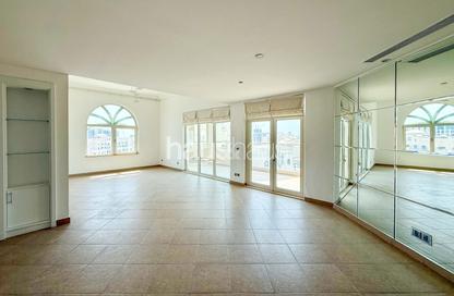 Apartment - 3 Bedrooms - 2 Bathrooms for rent in Al Khushkar - Shoreline Apartments - Palm Jumeirah - Dubai Apartment - 3 Bedrooms - 2 Bathrooms for rent in Al Khushkar - Shoreline Apartments - Palm Jumeirah - Dubai