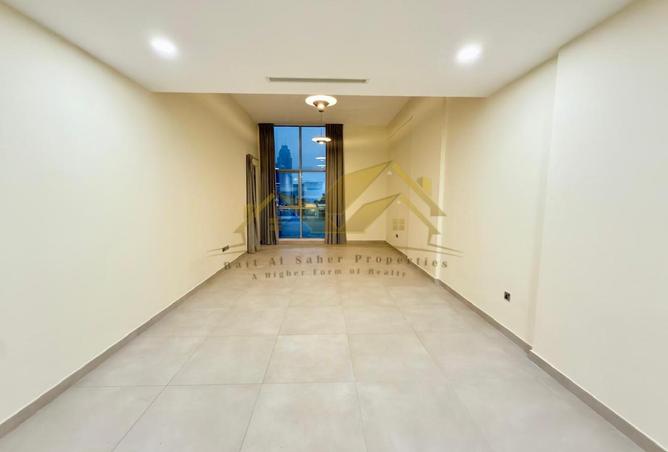1 BR Apartment in near to Dubai Mall open View