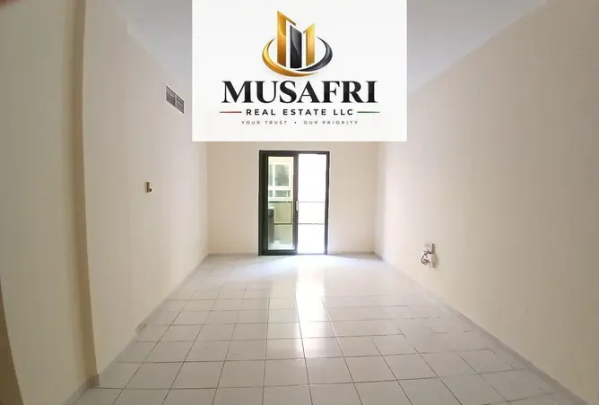 100835094 - Property Image 2
