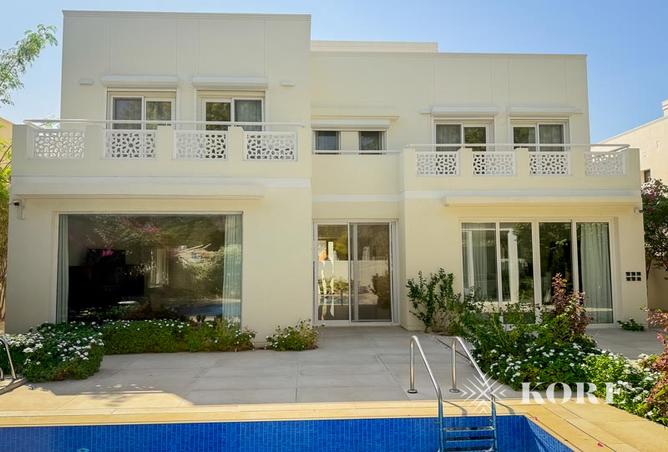 53572460 - Property Image 2