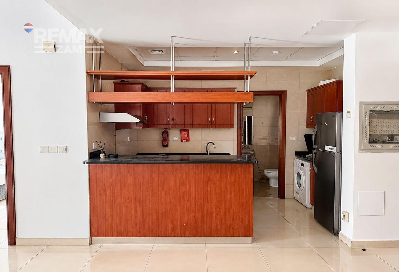 Fully Furnished | Layout | Ready Now photo 8