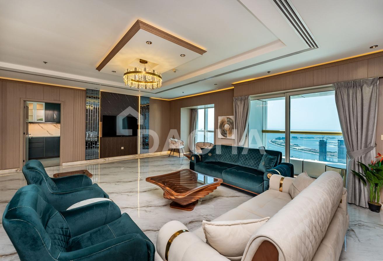 PENTHOUSE | Fully Upgraded | Full Sea View photo 5