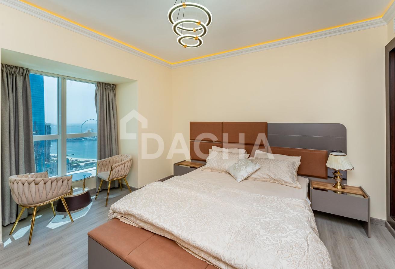 PENTHOUSE | Fully Upgraded | Full Sea View photo 18