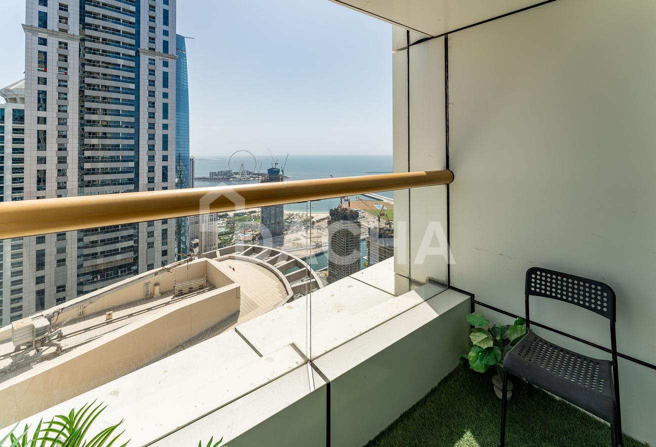 PENTHOUSE | Fully Upgraded | Full Sea View photo 10