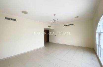 Villa - Studio - 4 Bathrooms for rent in Umm Suqeim 1 Villas - Umm Suqeim 1 - Umm Suqeim - Dubai