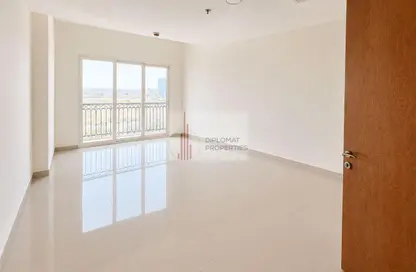 Apartment - 4 Bedrooms - 5 Bathrooms for rent in Suburbia Podium - Suburbia - Downtown Jebel Ali - Dubai
