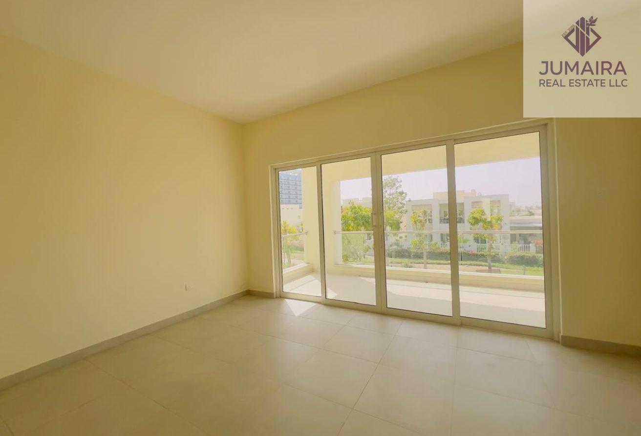 Hot Deal/Coastal-living 3BR+Maid Room Bermuda/Rent
