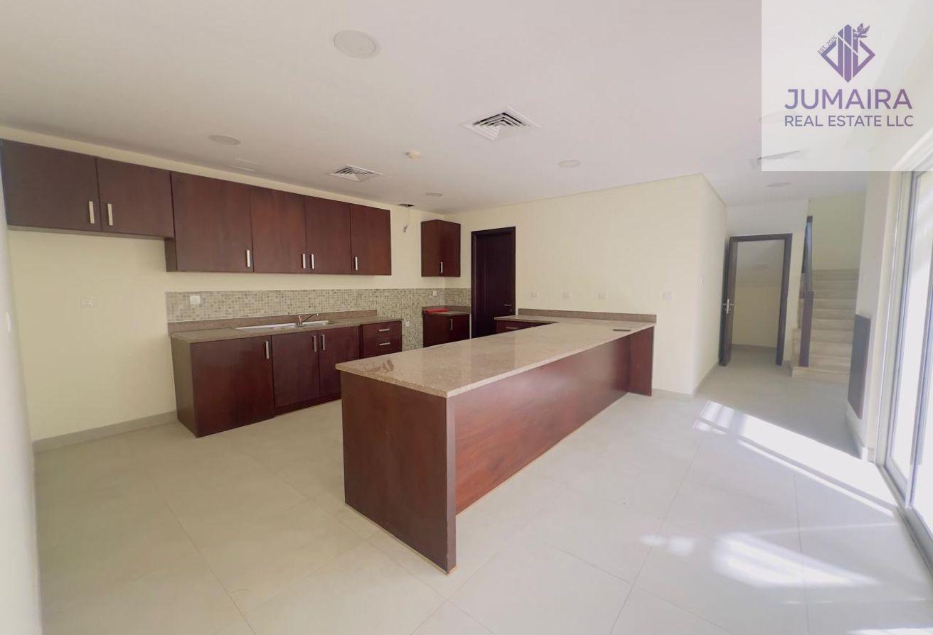 Hot Deal/Coastal-living 3BR+Maid Room Bermuda/Rent