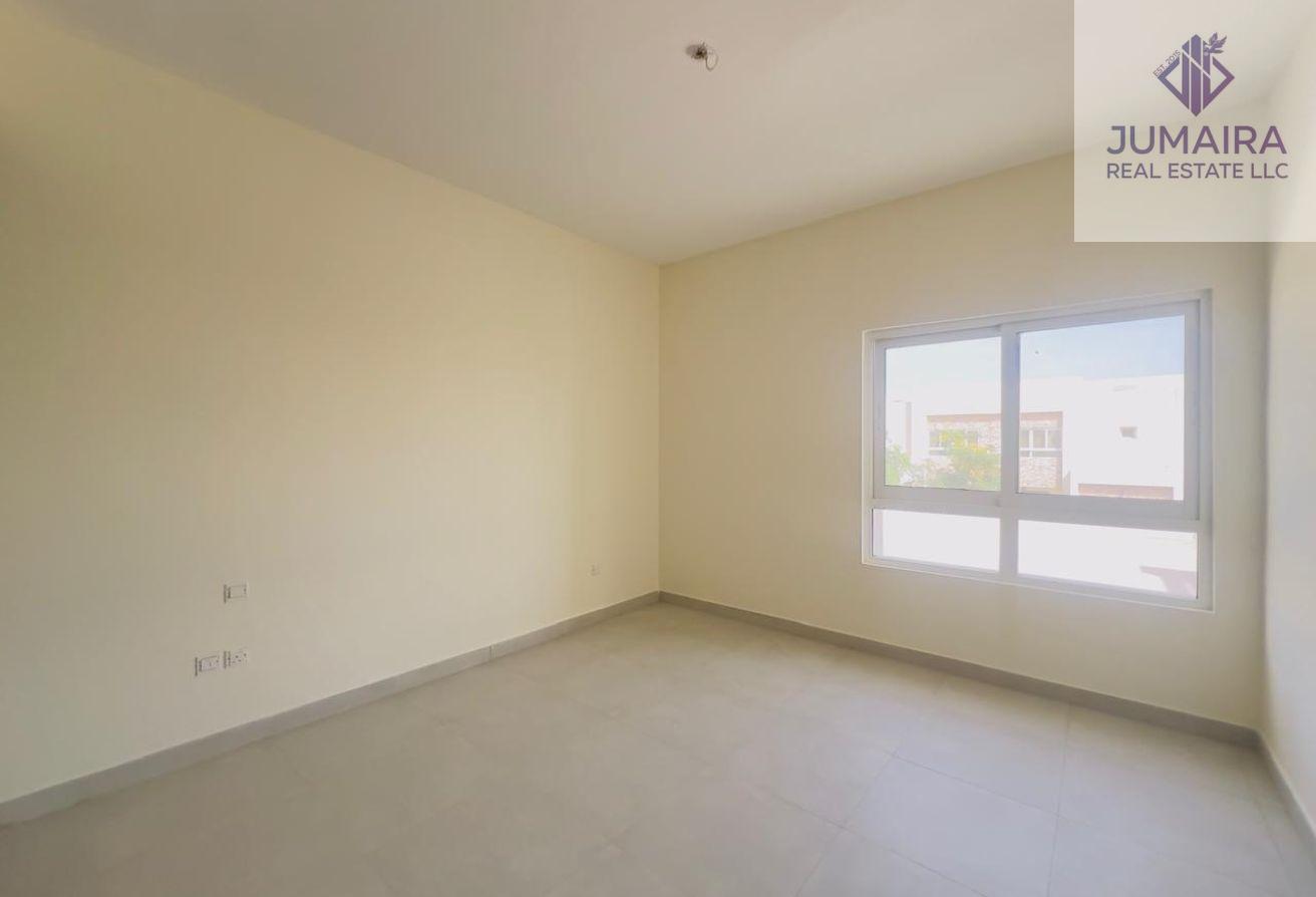 Hot Deal/Coastal-living 3BR+Maid Room Bermuda/Rent