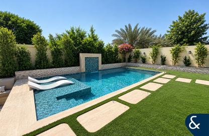 Villa - 4 - 4 for sale in Legacy Nova Villas - District 9 - Jumeirah Park - Dubai