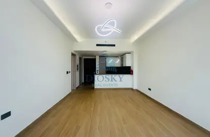 Apartment - 1 Bedroom - 2 Bathrooms for rent in Westview Garden - Jumeirah Village Circle - Dubai