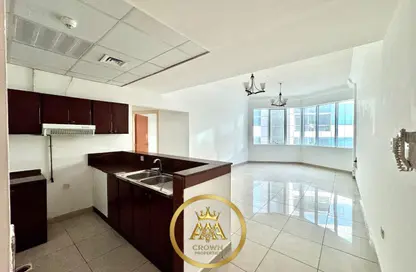 شقة - غرفة نوم - 1 حمام للايجار في برج الممزر - الممزر - الشارقة - الشارقة