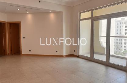 Apartment - 2 Bedrooms - 3 Bathrooms for rent in Al Khushkar - Shoreline Apartments - Palm Jumeirah - Dubai