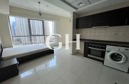 Apartment - 1 Bathroom for rent in Bay Central Tower West - Bay Central - Dubai Marina - Dubai
