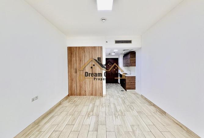144637978 - Property Image 2
