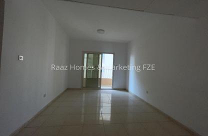 Apartment - 1 - 1 for rent in Al Plaza Building - Al Ghuair - Al Gharb - Sharjah Apartment - 1 - 1 for rent in Al Plaza Building - Al Ghuair - Al Gharb - Sharjah