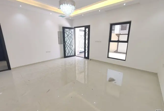 156341122 - Property Image 3