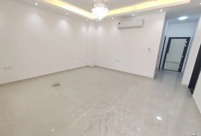 156341122 - Property Image 2