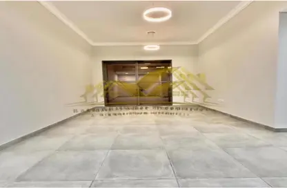 Apartment - 1 Bedroom - 2 Bathrooms for rent in Jumeirah Garden City - Al Satwa - Dubai