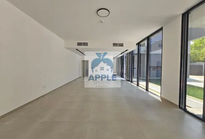163695199 - Property Image 3