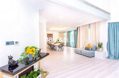 Villa - 4 Bedrooms - 5 Bathrooms for rent in Garden Homes Frond D - Garden Homes - Palm Jumeirah - Dubai