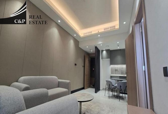 مؤثث بالكامل | طابق مرتفع | جاهز للسكن