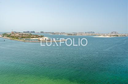 Apartment - 3 - 3 for sale in Beach Vista Tower 2 - Beach Vista - Emaar Beachfront - Dubai Harbour - Dubai