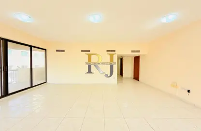 Apartment - 3 Bedrooms - 2 Bathrooms for rent in Golden Sands 1 - Mankhool - Bur Dubai - Dubai