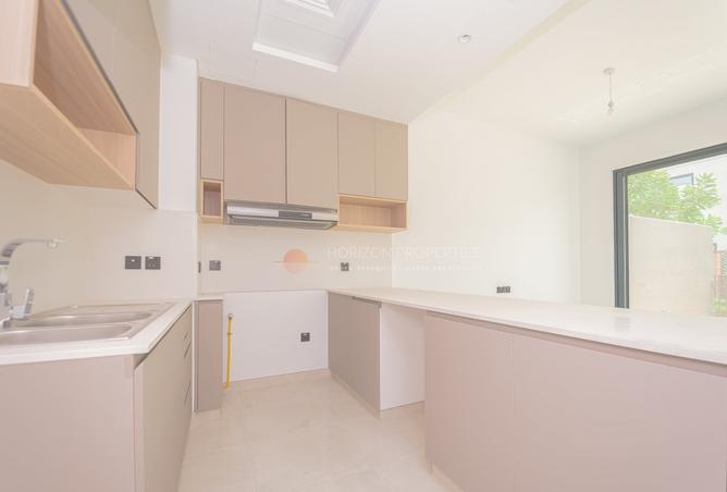 117276666 - Property Image 3