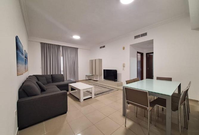 Spacious| 2 Balconies |2 Baths