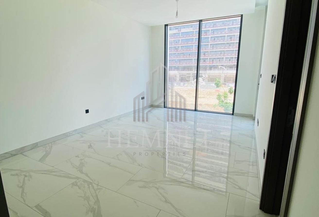 Lagoon View | Brand New 1BR | Spacious | Vacant photo 6