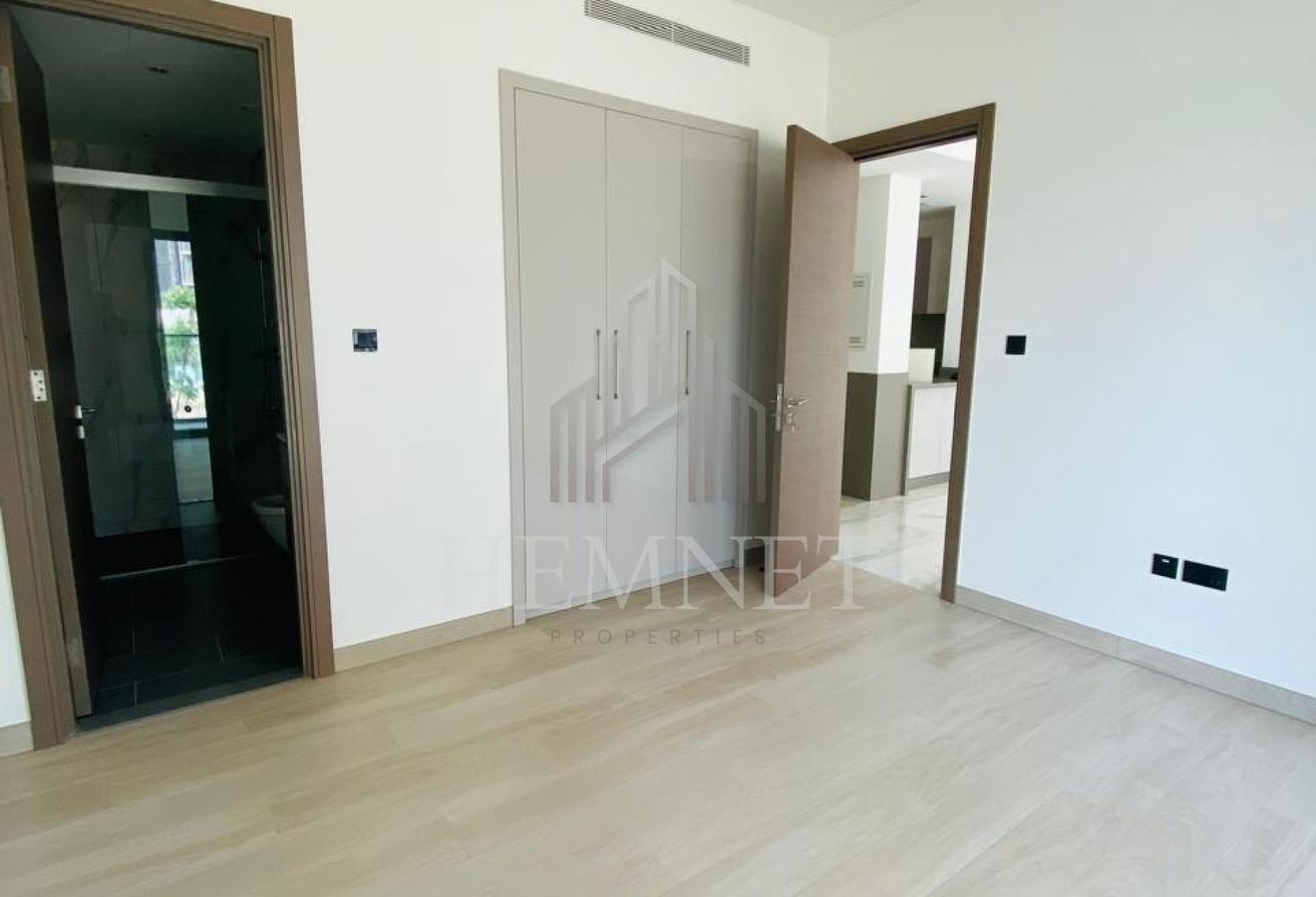 Lagoon View | Brand New 1BR | Spacious | Vacant photo 5