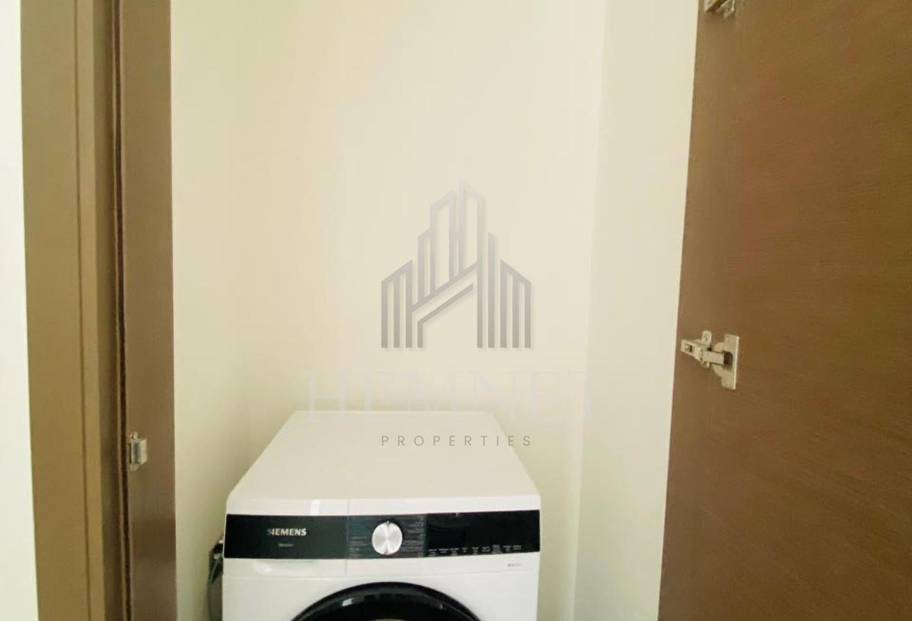 Lagoon View | Brand New 1BR | Spacious | Vacant photo 9
