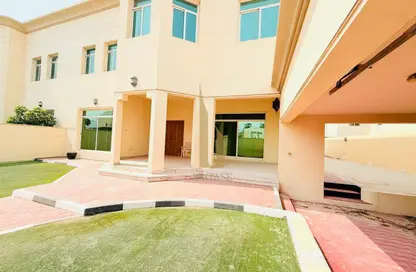 Villa - 4 Bedrooms - 4 Bathrooms for rent in Jumeirah 3 Villas - Jumeirah 3 - Jumeirah - Dubai
